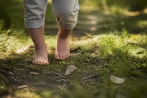Pies de nube calzado respetuoso: guía para elegir el mejor calzado infantil